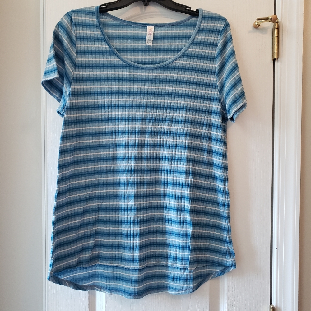 Lularoe classic t